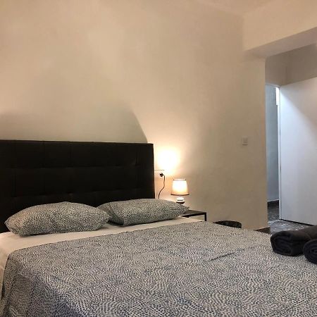 Habitaciones Casa Cobo บาเลนเซีย ภายนอก รูปภาพ